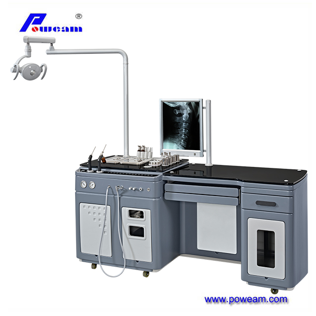已完成的耳鼻喉检查装置耳鼻喉椅耳鼻喉手术患者手术台
